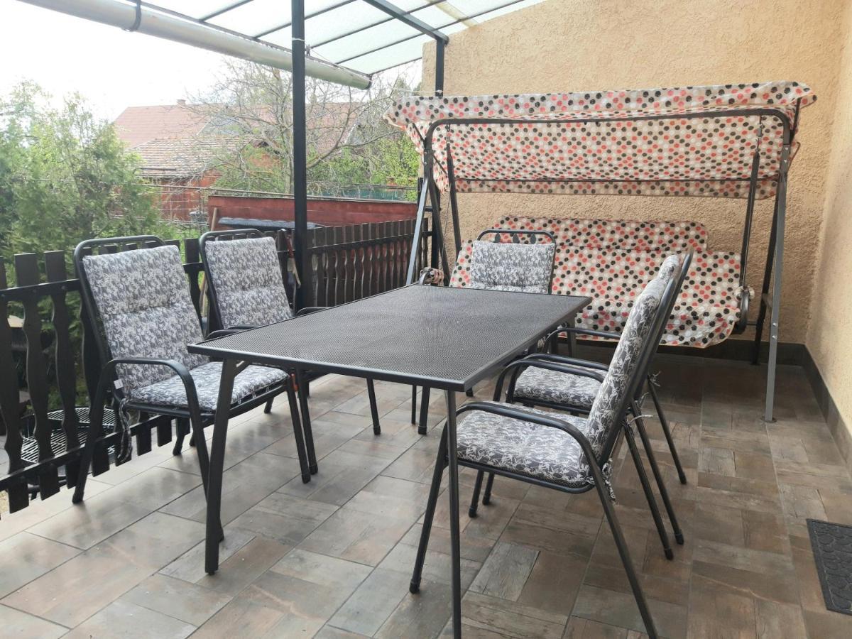 Arany Apartman Zsory Mezőkövesd 外观 照片